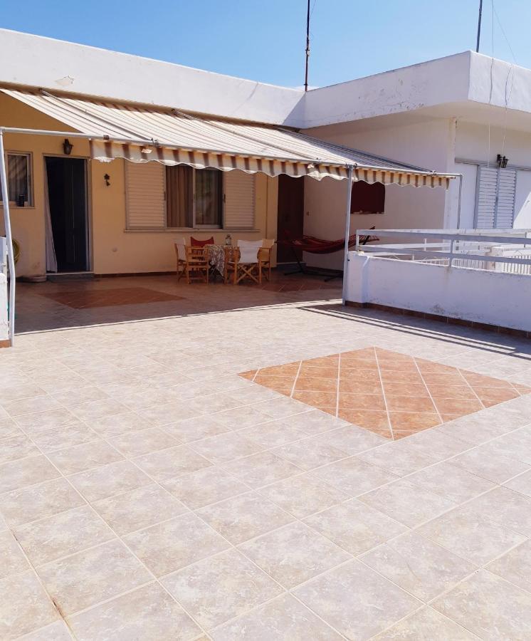 Villa Sunny House Vathí Esterno foto